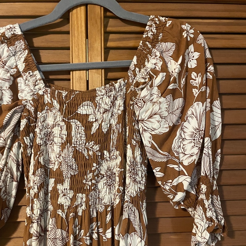 Petal and Pup Smocked Puff Sleeve brown and White Fall Color Midi Dress Size XS - Picture 4 of 8